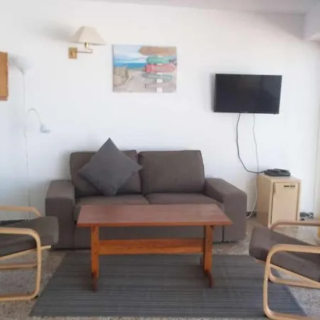 Sleeps 6 Wifi * فامارا