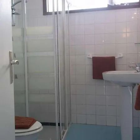 Sleeps 6 Wifi Σπίτι διακοπών *